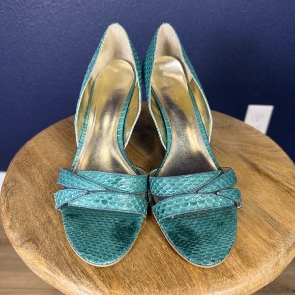 BCBGirls Emerald Green Turquoise Snake Open Toe Heels, Size 10 - Picture 6 of 10